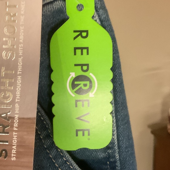 Levi's - Kids Blue Distressed Denim Shorts - Picture 3 of 8